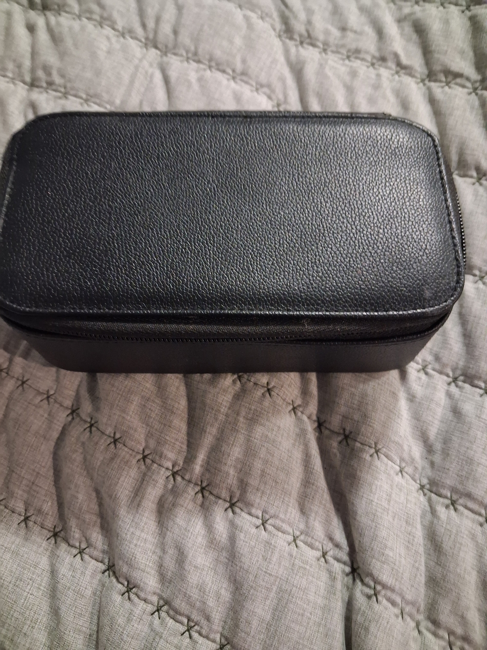 Wacoal Black Men's Toiletry Case